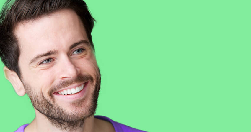 <div class='tL'>We think</div> <div class='tR'>glocally</div>